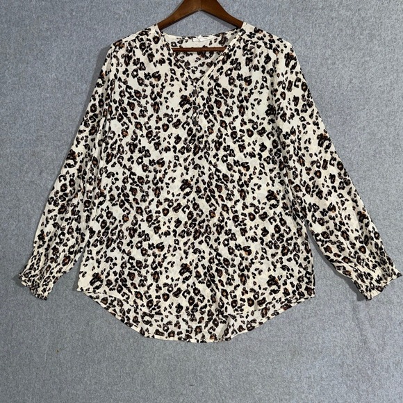 Maurices Womens Leopard Print V-Neck Blouse Long Sleeve Smocked Cuff Small - Picture 2 of 14